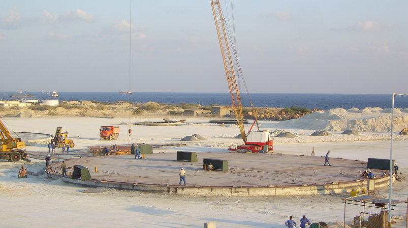 tank erection4 1